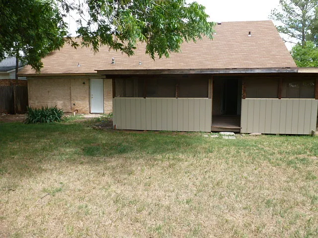 5209 Llano St — Photo 17