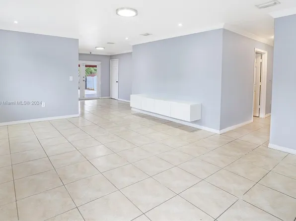 16271 NW 41st Ave, Miami Gardens, FL 33054