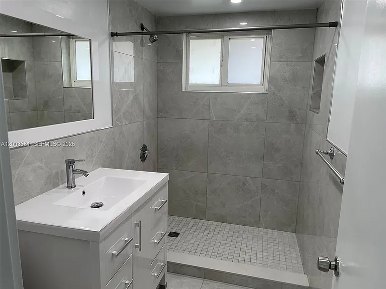 8640 SW 125th Ter — Photo 7