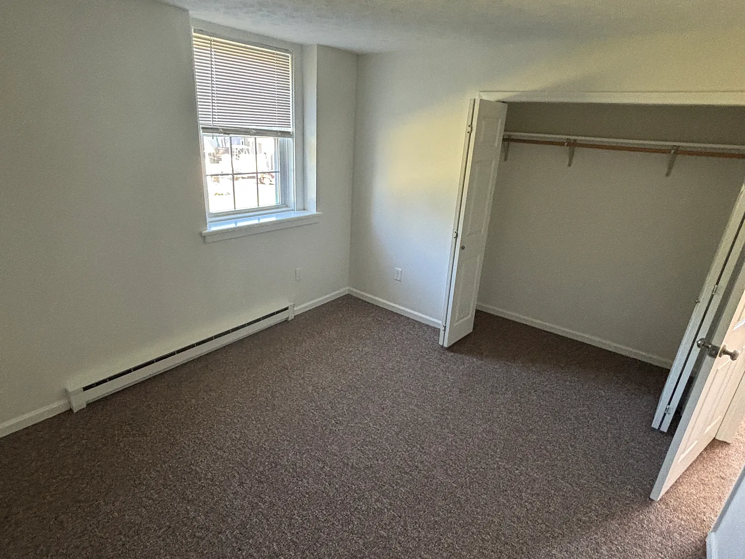 540 Main St — Photo 2