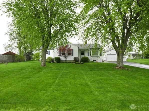 90 Crawford Toms Run Rd, New Lebanon, OH 45345