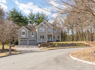 12 Hickory Ln, Georgetown, MA 01833