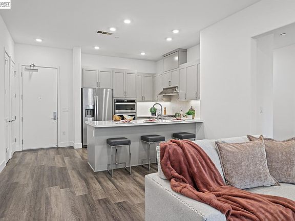 3rd image of 45258 Tom Blalock St Unit 108