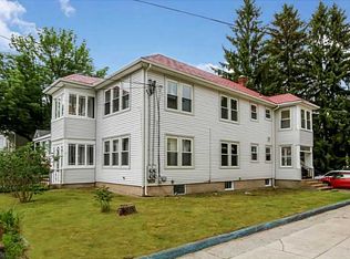 23-25 Bank St, North Attleboro, MA 02760