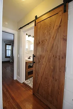 3724 University Ave — Photo 11