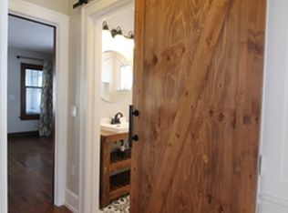 3724 University Ave, Des Moines, IA 50311