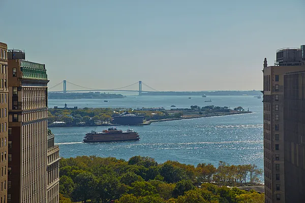 Sold by Brown Harris Stevens | media 6