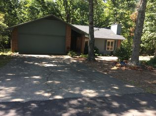 412 Hartwell Dr, Seneca, SC 29672