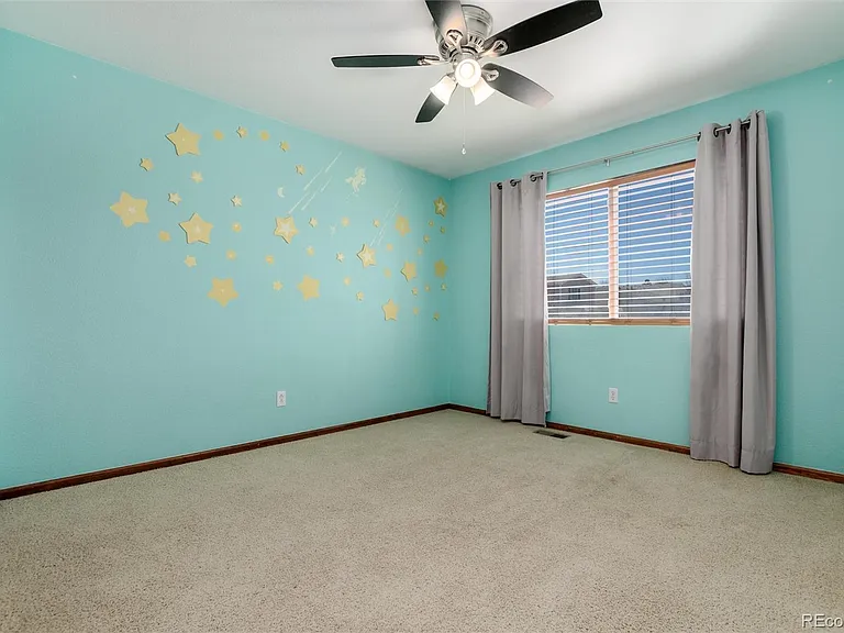 9865 Falcon Ln — Photo 36