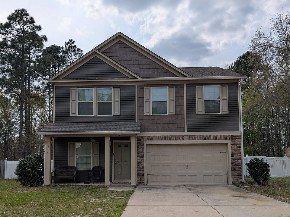 1st image of 121 Graceland Ct