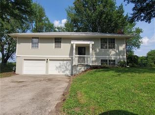 111 Kent Dr, Excelsior Springs, MO 64024