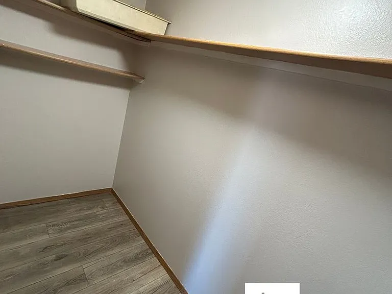 1312 E Keystone Dr — Photo 15