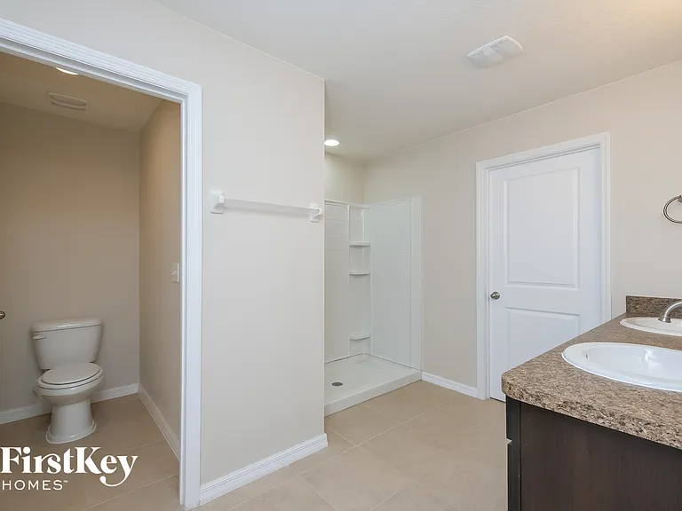 36051 Carriage Pine Ct — Photo 10