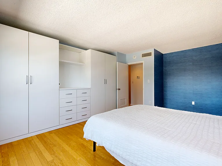 2401 Bayshore Blvd #502 — Photo 26