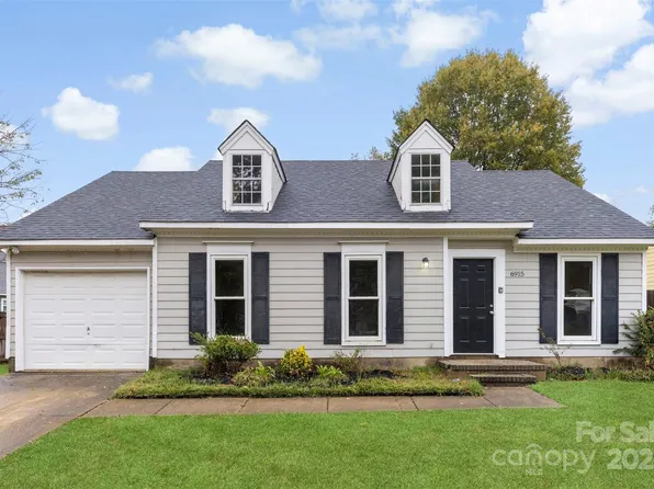 6915 Duncroft Ln, Charlotte, NC 28215