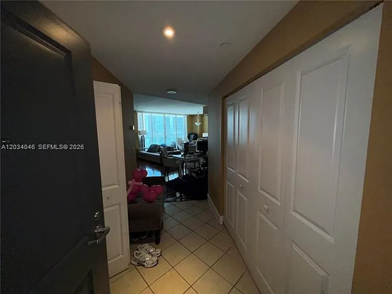 1250 S Miami Avenue Rd #1302 — Photo 6