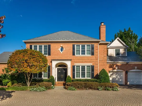 18 Beman Woods Ct, Potomac, MD 20854