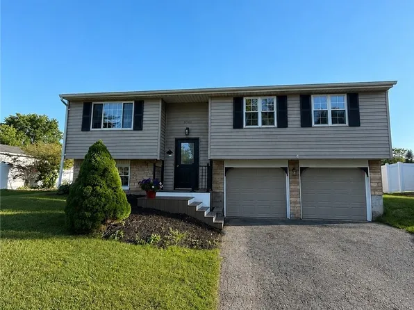 8300 Redwing Dr, Liverpool, NY 13090