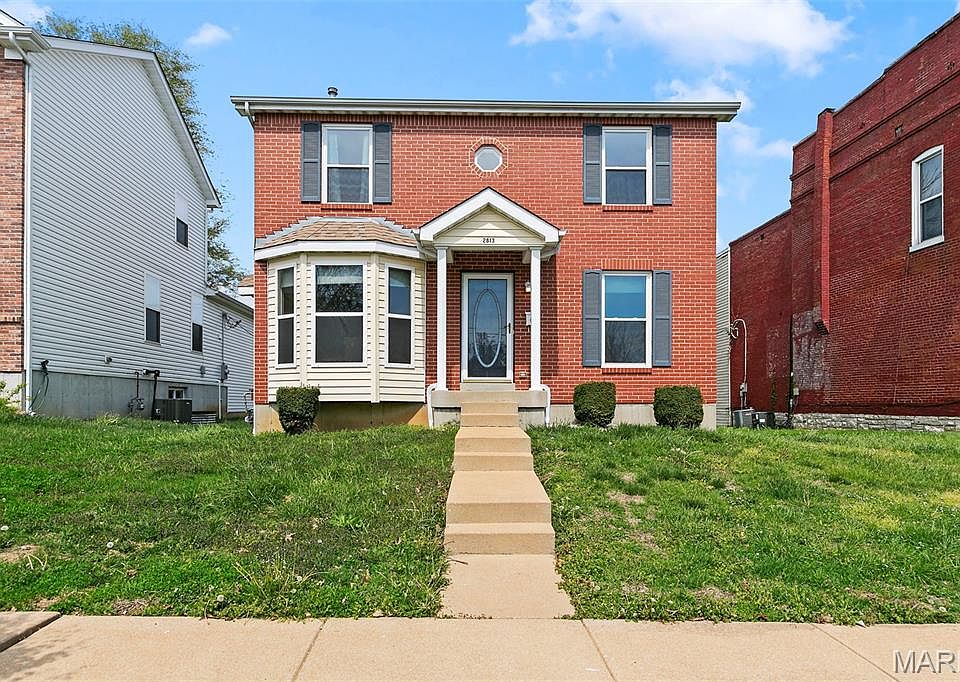 1st image of 2813 Caroline St