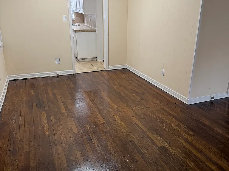 3208 Duval St #1 — Photo 6