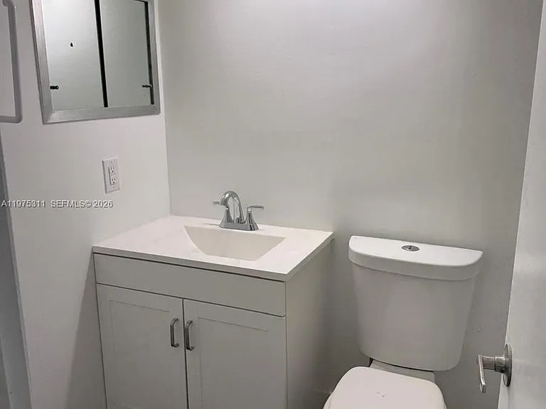 104 E Easthampton E #104 — Photo 15