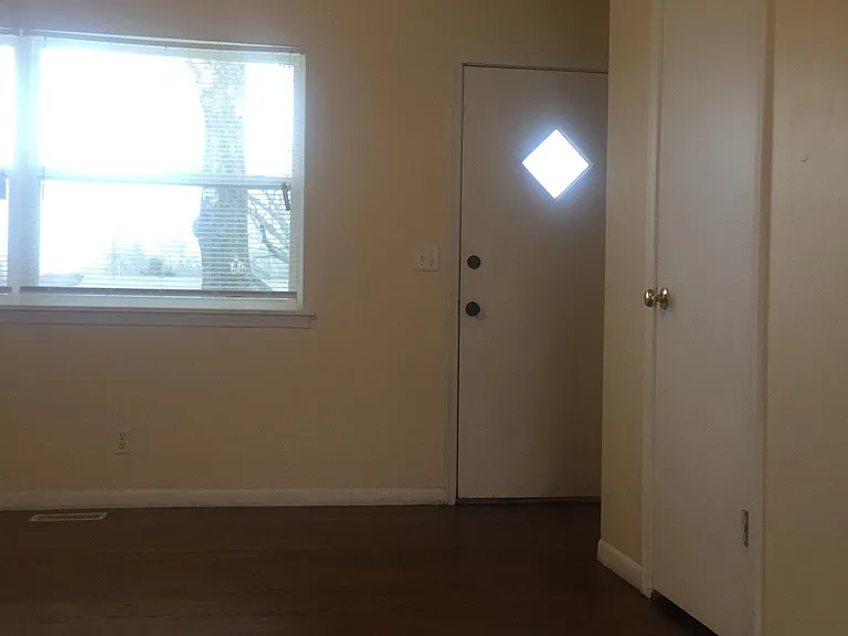 1349 Frontier Way — Photo 8
