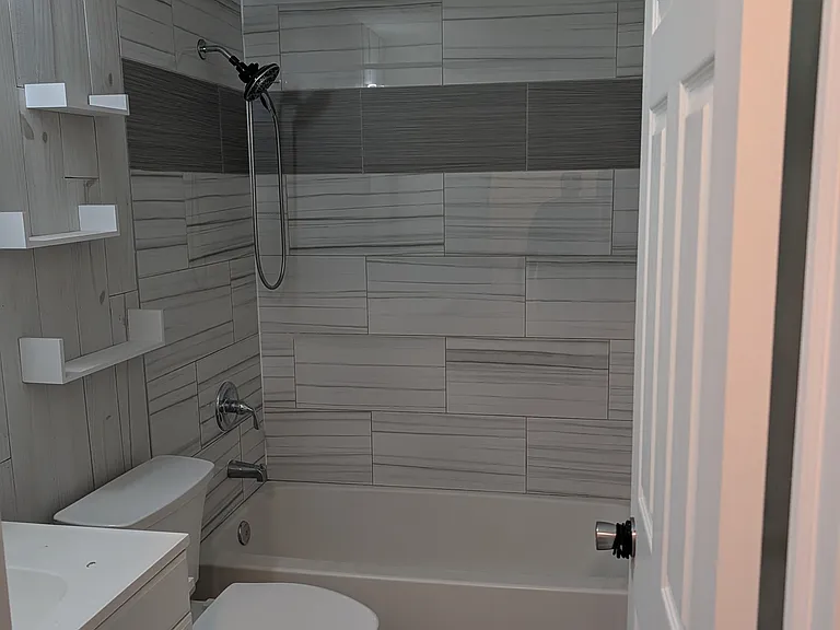 2125 Summit Row Blvd — Photo 7
