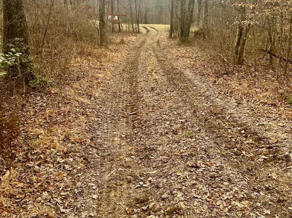 River Rd, Jacksboro, TN 37757