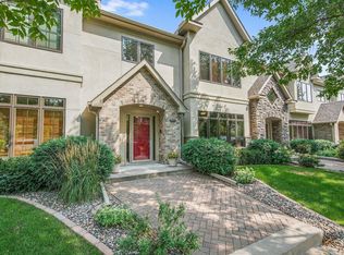 337 Willoughby Way W, Minnetonka, MN 55305