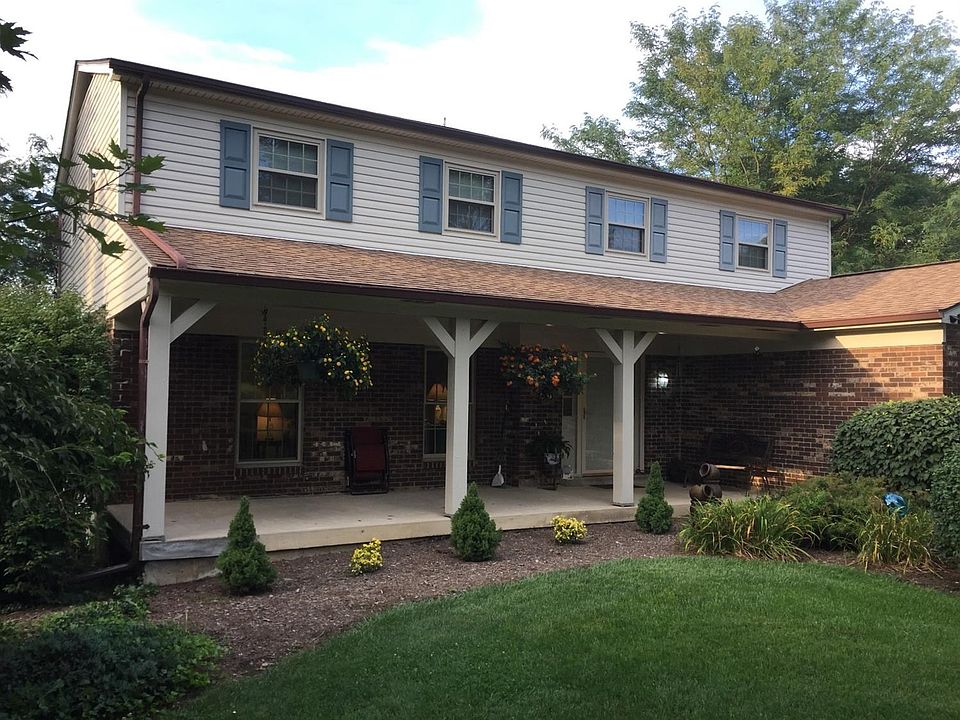 Gas FURNACE 2011-AIR CONDITIONING -2011- ROOF and Soffits Replaced-2013 Gas HOT WATER HEATER 50 gal 2011 1 NEW SUMP PUMP 2018-VINYL SIDING 2010 NEW Double Pane WINDOWS 2010 Kitchen: Formica counters April 2018- Oven2010 Refrigerator 2013- Dishwasher 2014-New Paint May 2018 Bathrooms Master Bath: RE-Glazed Tub, re-Grouted, new showerhead, toilet â?? April 2018 Hall bath: New tub and New Tile, 2010, Â½ bath new toilet and New Sink Top April 2018 One new sump pump replaced New waterline (Front Yard, Water Main to House) put in 2018