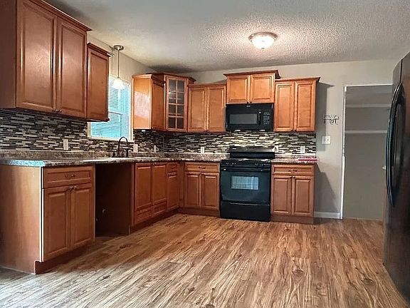 2nd image of 5976 E Huntsville Rd