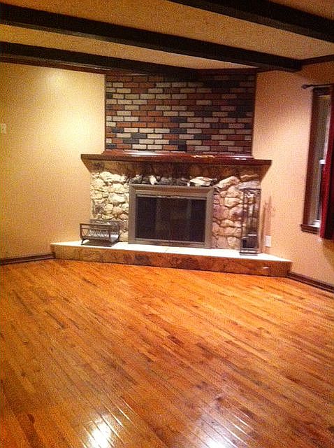 1st image of 319 Beachview St