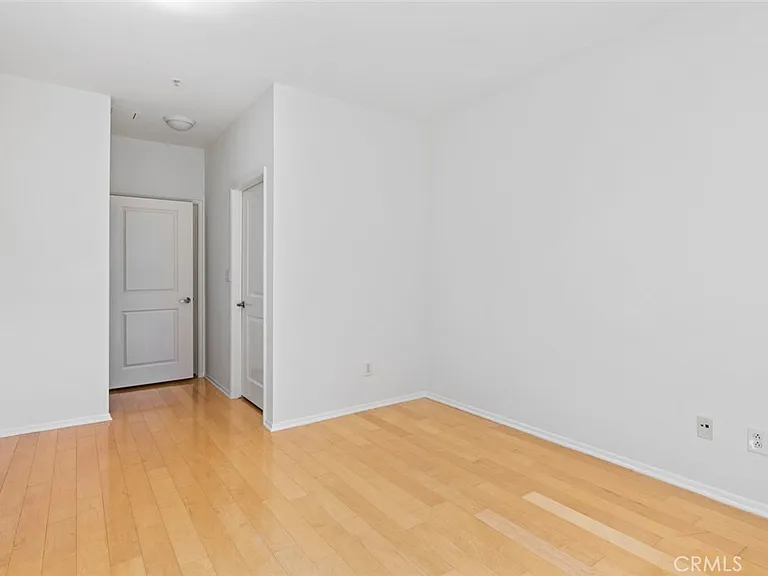 6400 Crescent Park E #111 — Photo 11