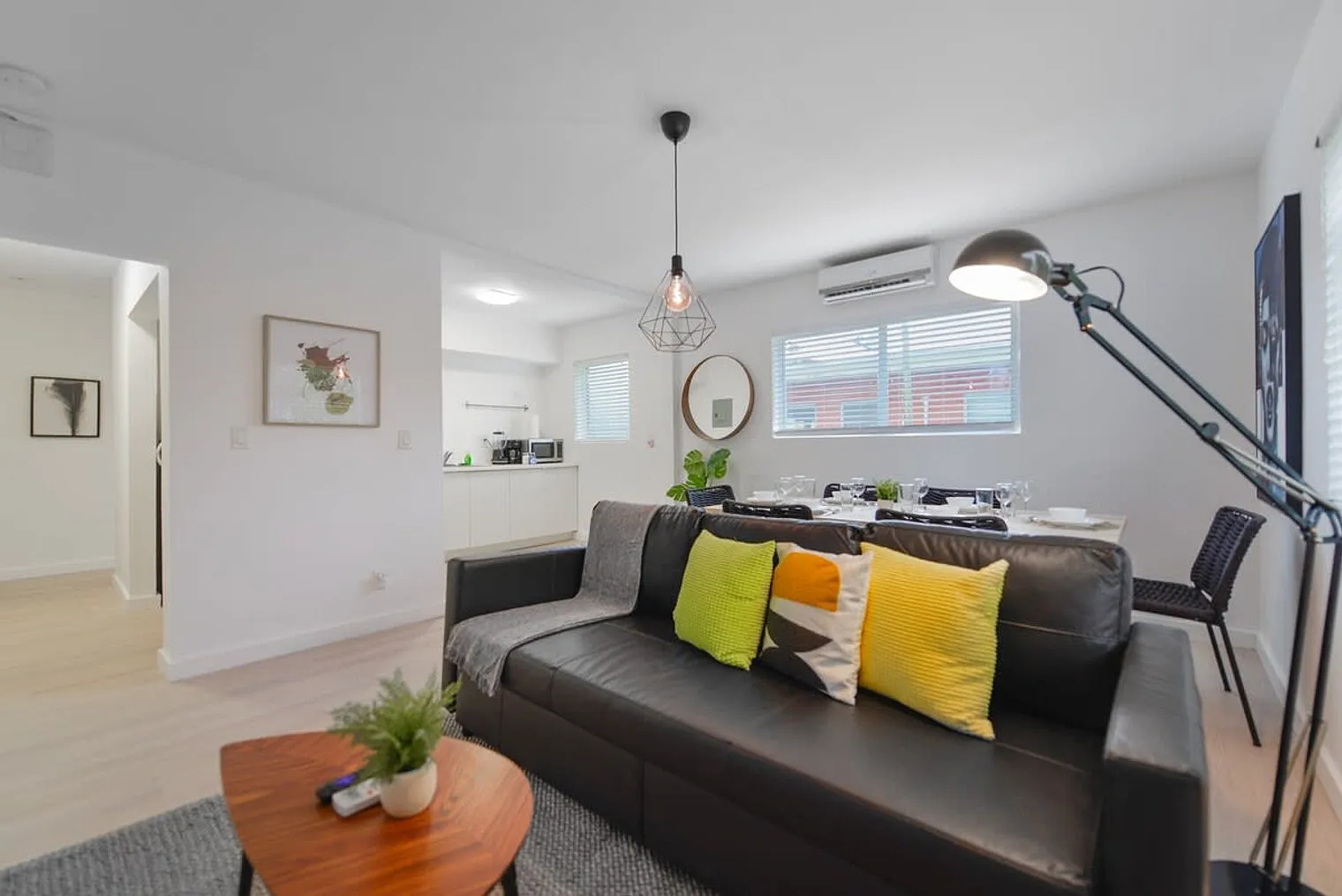 2 bed, 2.0 bath, 742 sqft, $3,884 — Photo 3