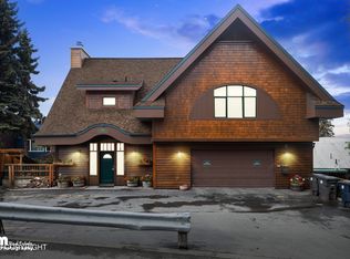 548 Coastal Pl, Anchorage, AK 99501