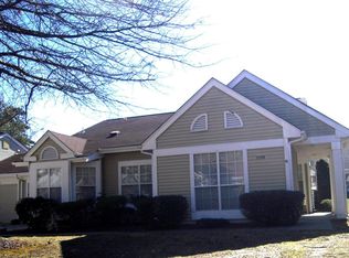 1119B Thornbury Ln, Manchester, NJ 08759