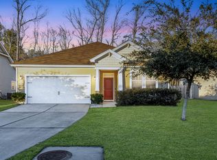 543 Man O War Ln, Moncks Corner, SC 29461