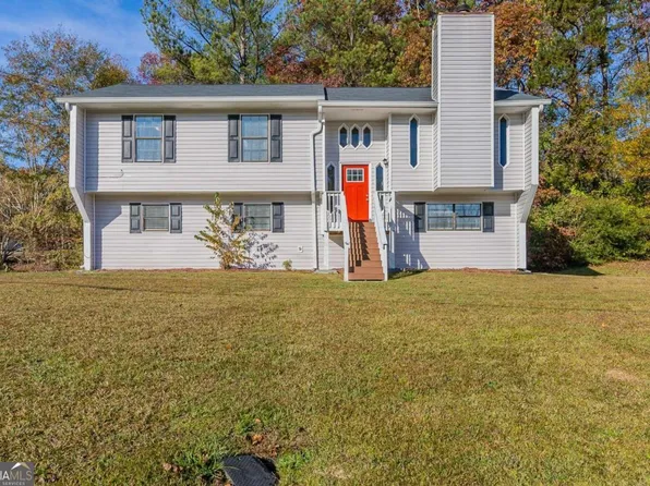 1715 Liberty Trl, Lithia Springs, GA 30122