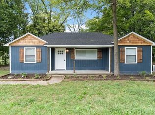 2691 E Huntsville Rd, Fayetteville, AR 72701