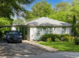 9841 S 82nd Ave, Palos Hills, IL 60465