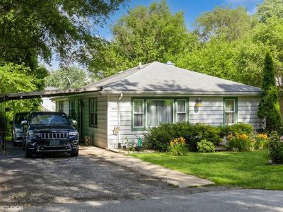 9841 S 82nd Ave, Palos Hills, IL, 60465