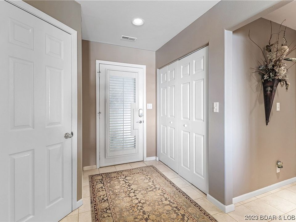 116 Emerald Bay Drive 3C, Lake Ozark, MO 65049 MLS 3551126 Zillow