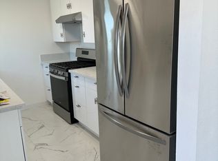 13950 Hesperia Rd APT 4, Victorville, CA 92395
