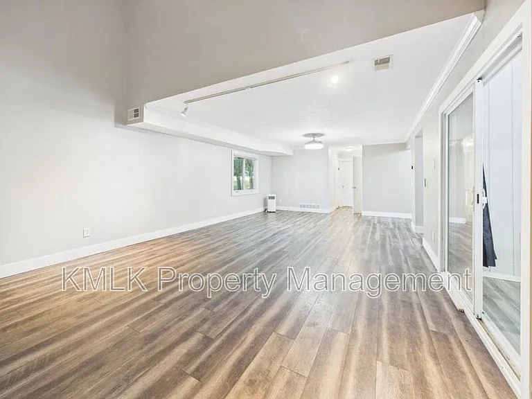 3957 Cox Rd — Photo 12