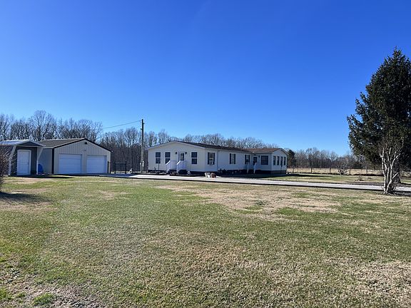 3rd image of 106 Lindsey Ln