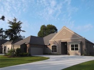 309 River Landing Dr, Slidell, LA 70461