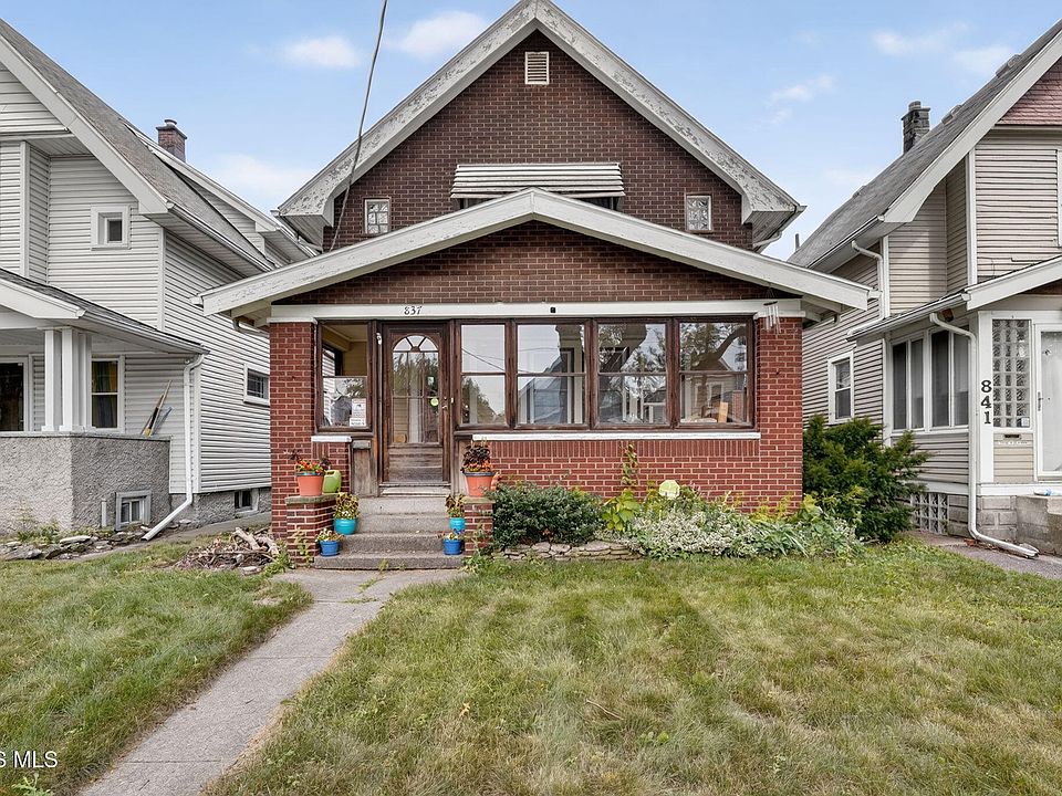 1st image of 837 Geneva Ave