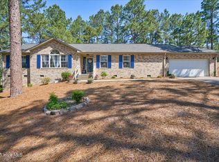 4 Brunswick Ln, Pinehurst, NC 28374