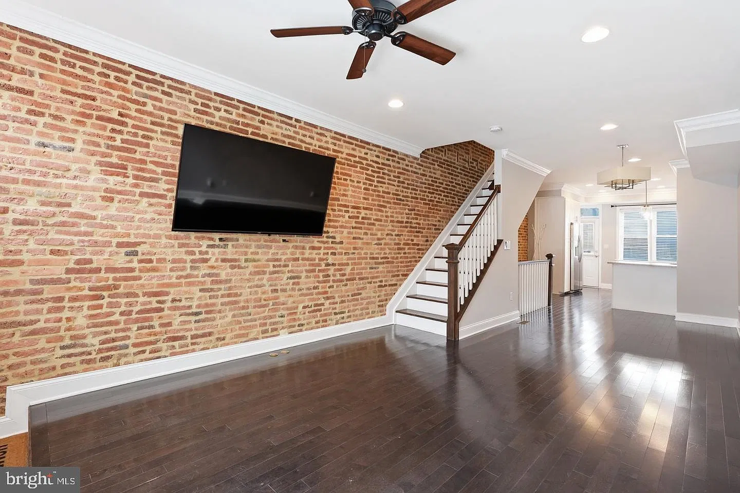 4 bed, 3.0 bath, 1750 sqft, $2,900 — Photo 4