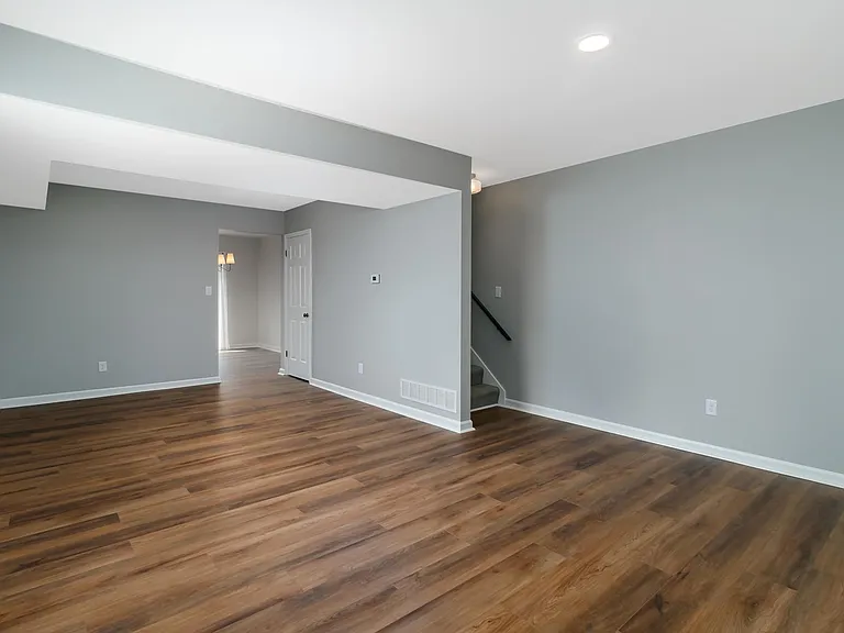 9126 Eager Rd — Photo 9